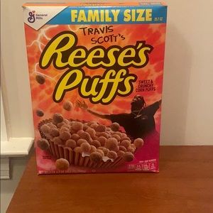 Travis Scott Reese puffs